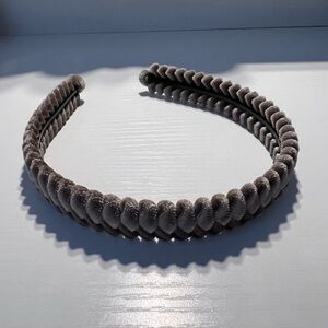 2/$20 Elegant beige/gray Velvet Headband